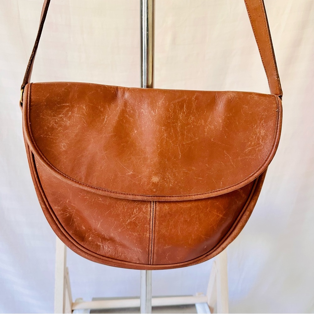 SOLD. Vintage Coach Leather Bag Flap Magnetic Closure 90s - Picture 15 of 15